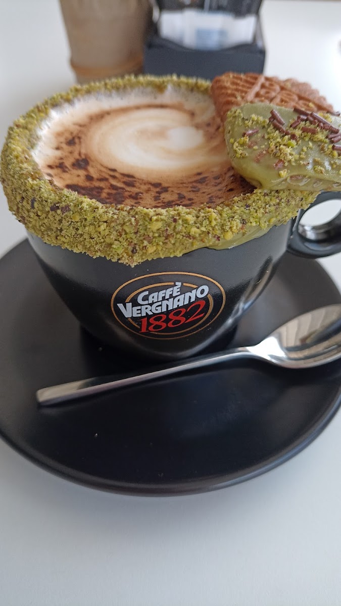 Vi-Vi Cafeteria And Bistro-5